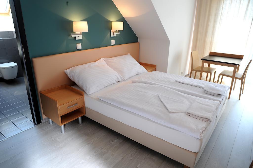 Hotel Zabcice Номер фото